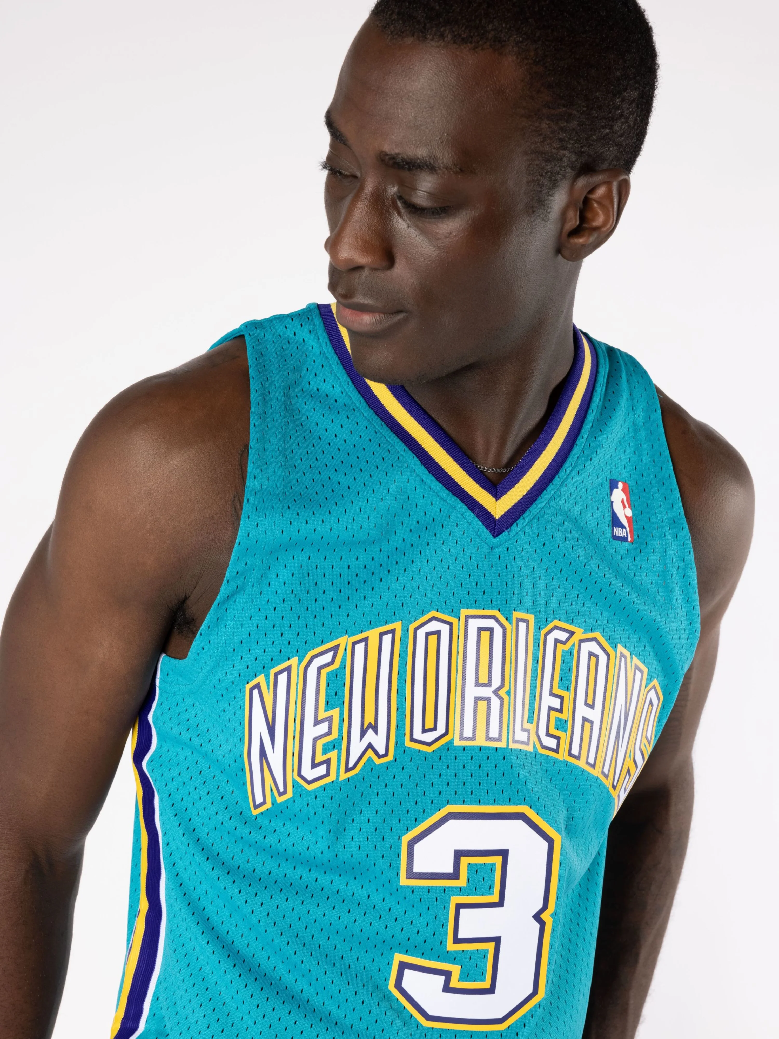 Chris Paul 2005-06 New Orleans Pelicans Road Swingman Jersey - Image 3