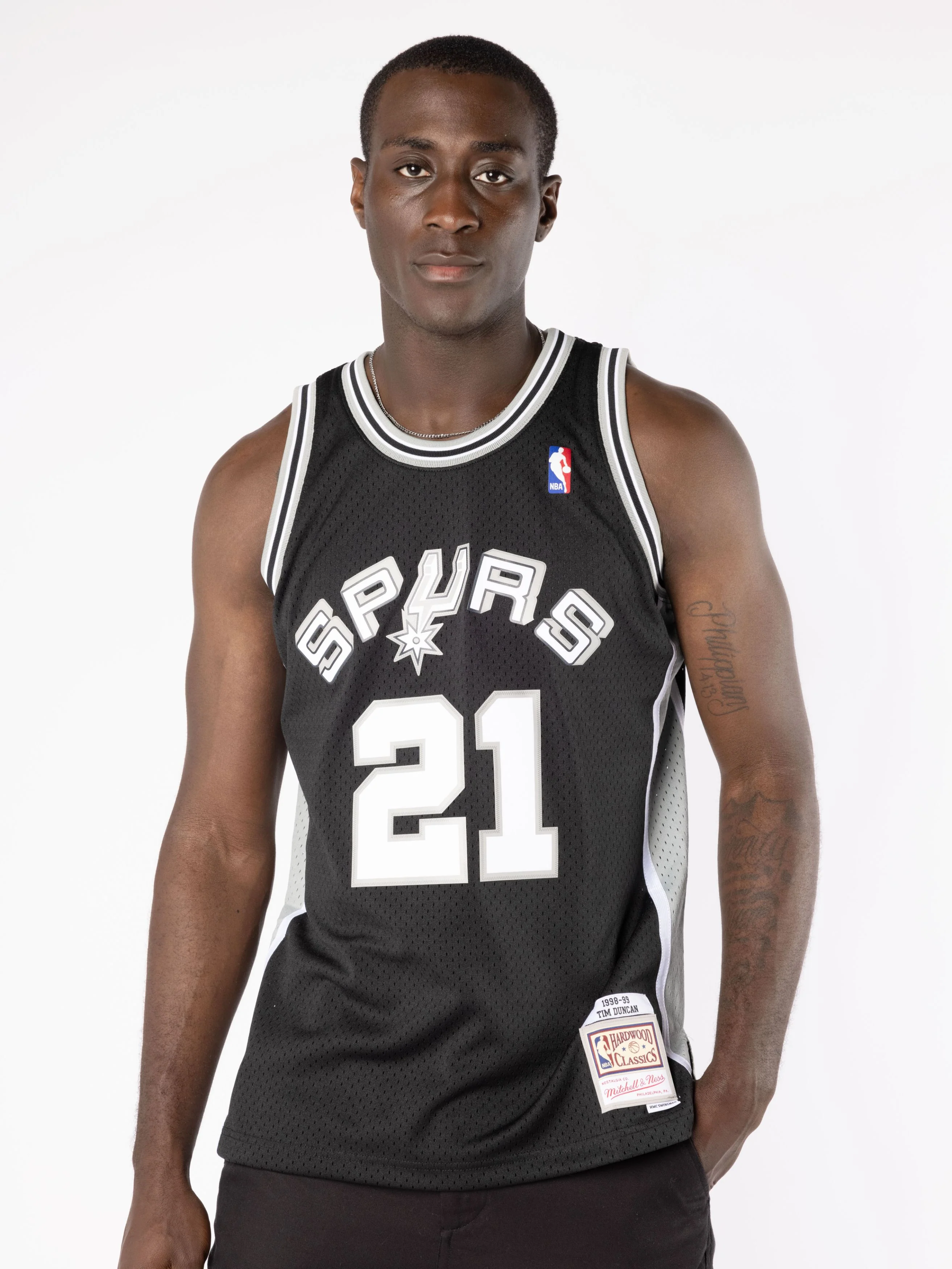 Tim Duncan 1998-99 San Antonio Spurs Road Swingman Jersey - Image 3