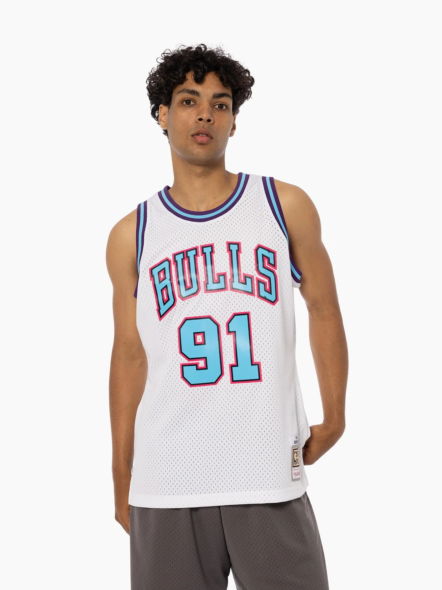 Dennis Rodman 1997-98 Chicago Bulls Vice Swingman Jersey - Image 3