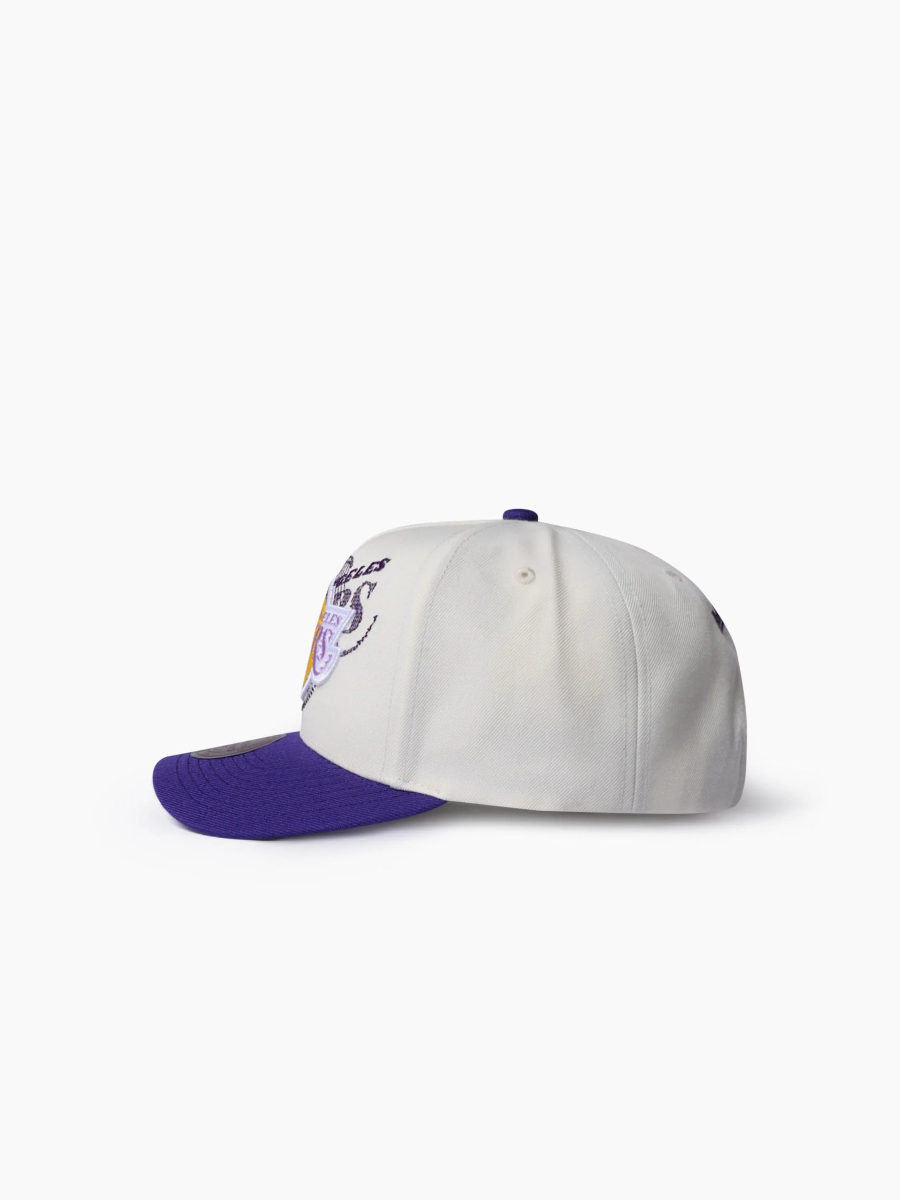 L.A Lakers Tilted Pro Crown Snapback - Image 3