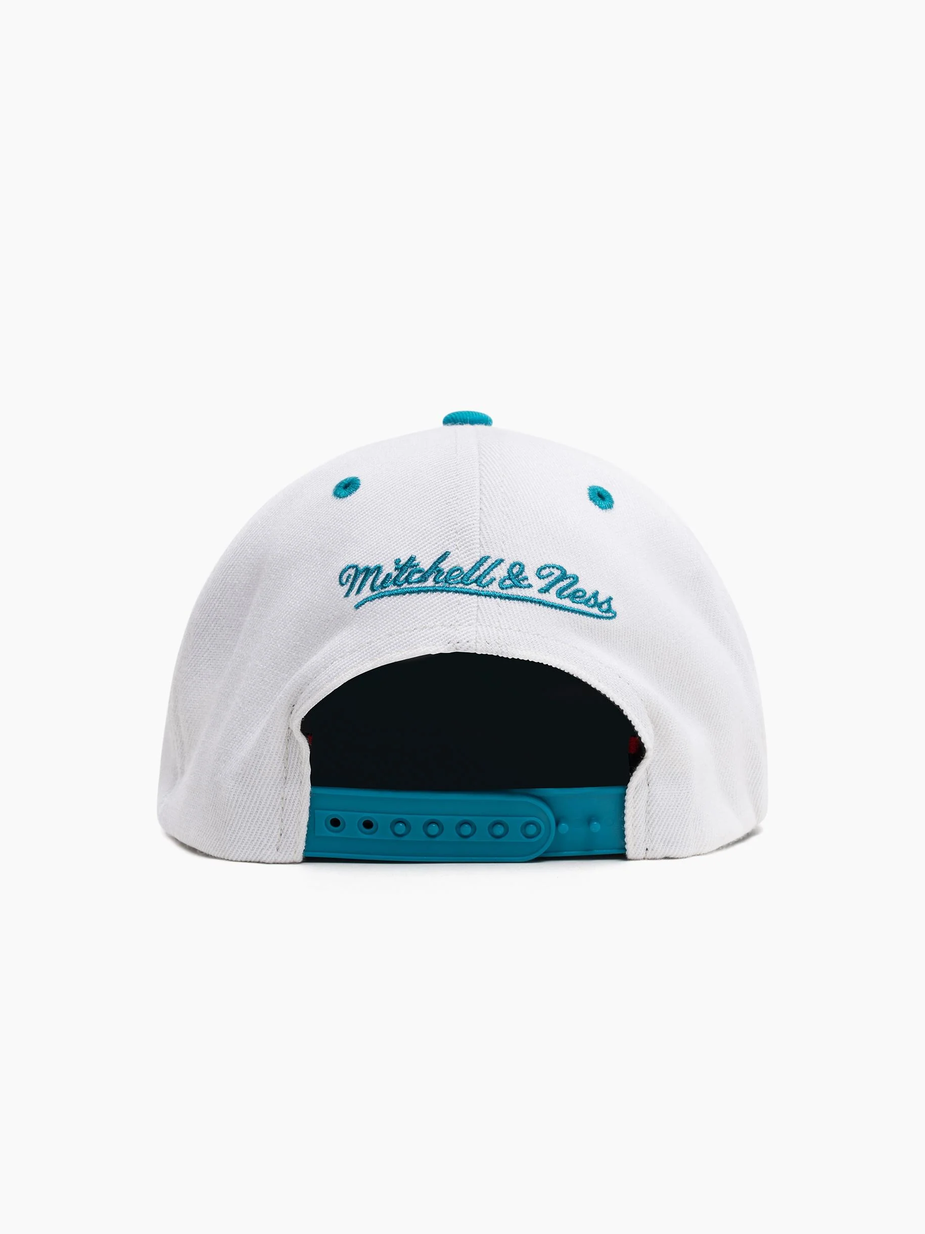 Charlotte Hornets Vintage Letter Classic Red Snapback - Image 5