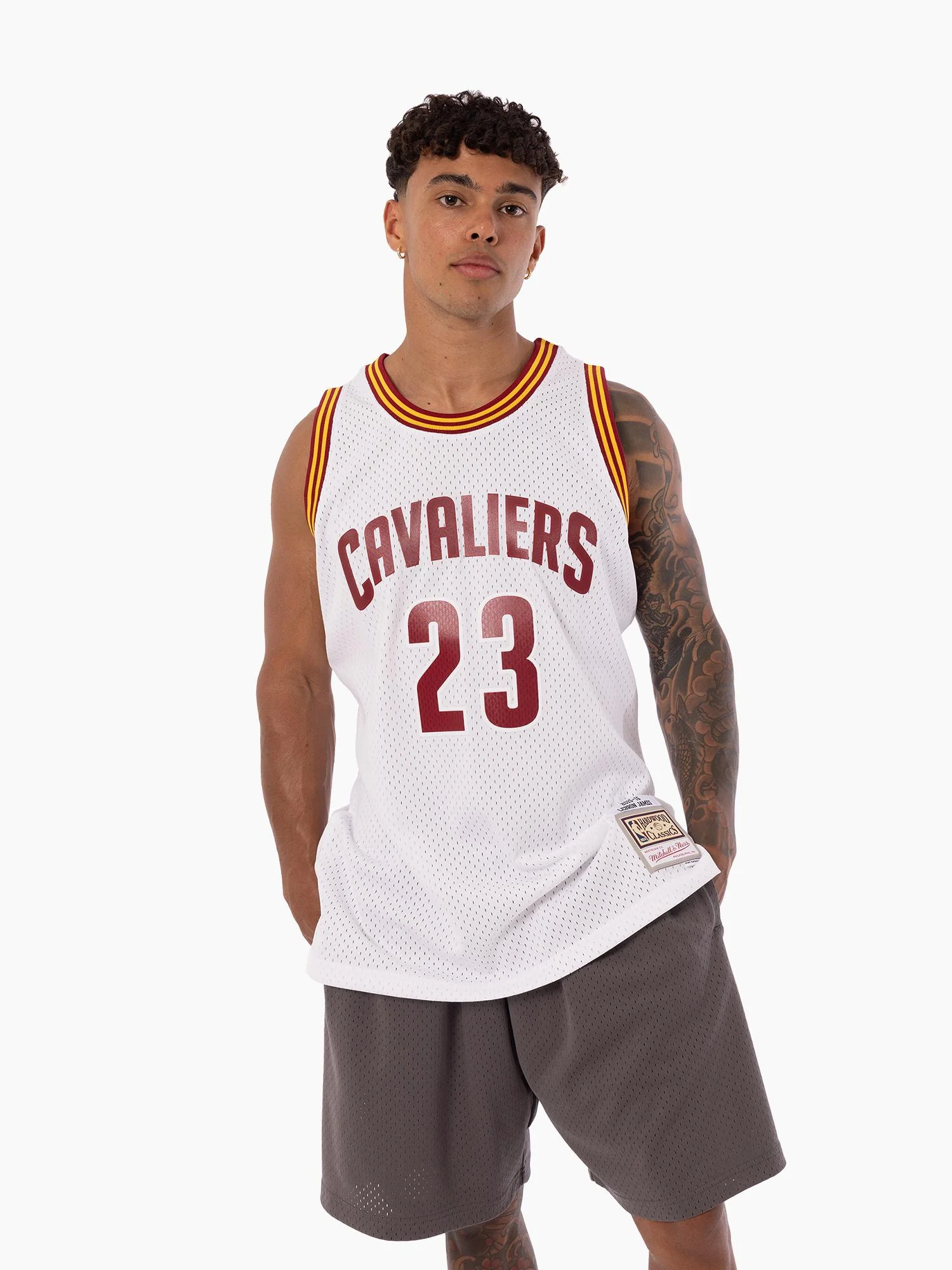 LeBron James 2015-16 Cleveland Cavaliers Swingman Jersey - Image 3