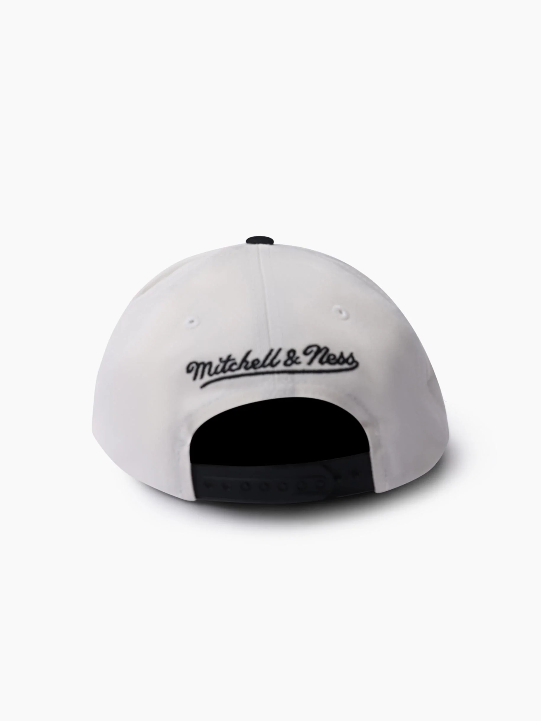 San Francisco Giants White & True Classics Pro Pinch Snapback - Image 4