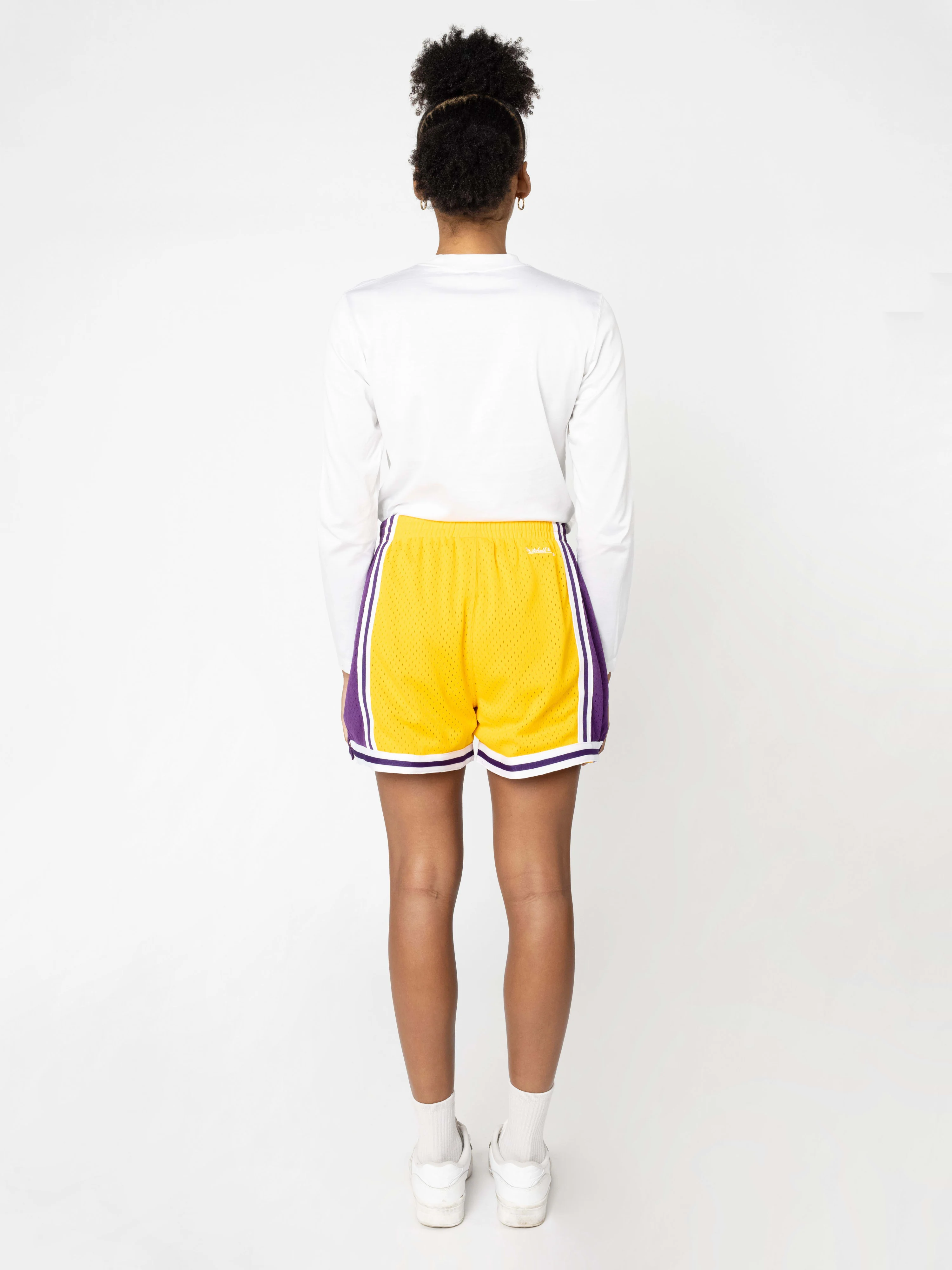 Women's L.A Lakers Gold Jump Shot Shorts - Image 4