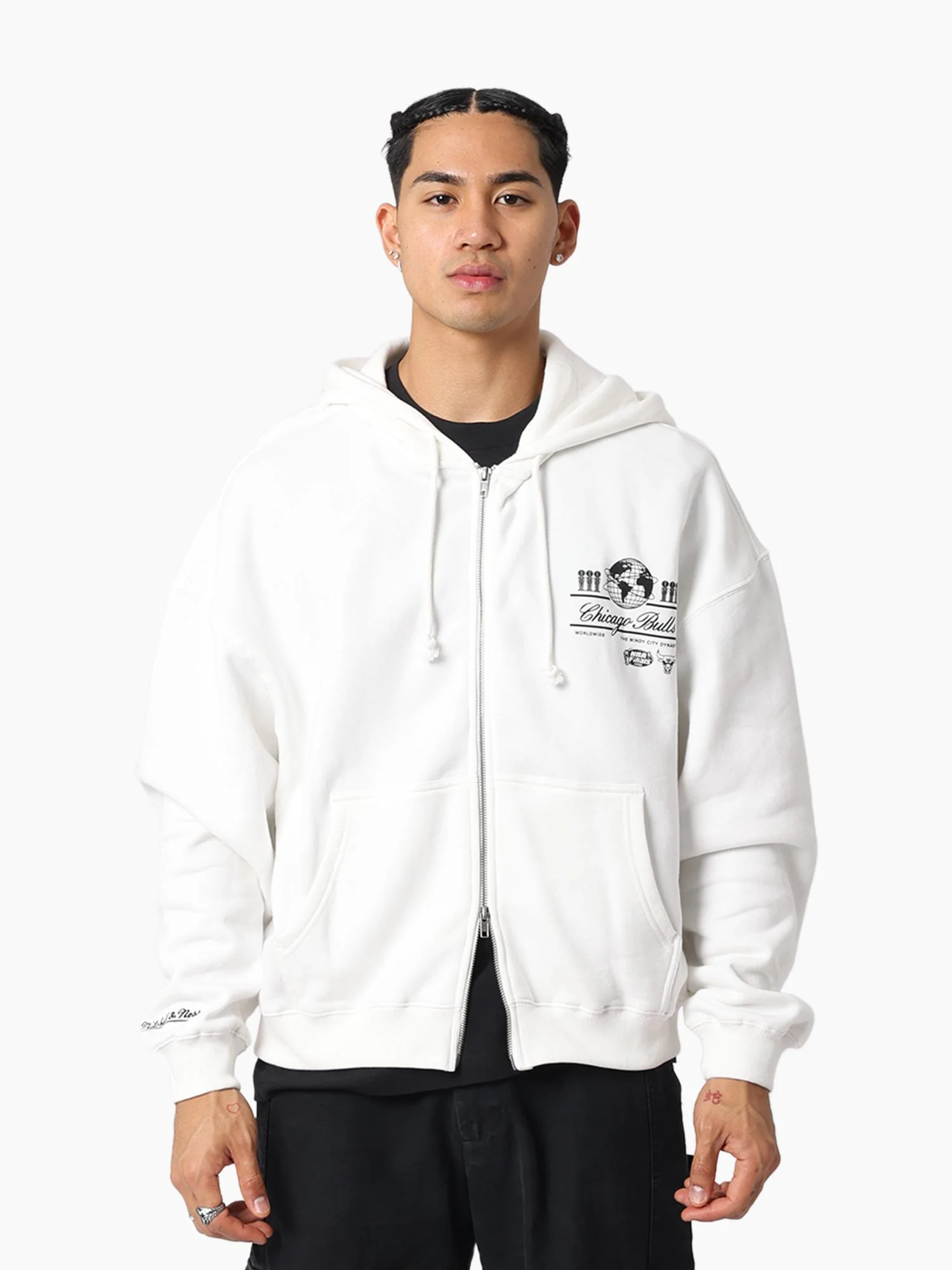 Chicago Bulls World Wide Hoodie - Image 5